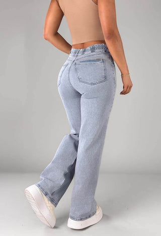 Jeans Straight con Pretina Enresortada 21209